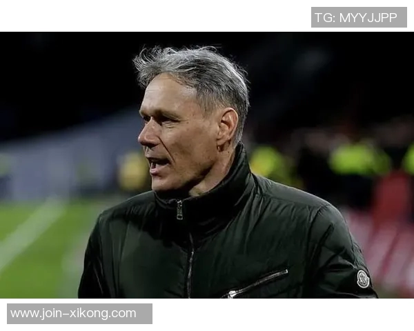 卢伟强调核心后卫需具备更强心理素质与稳定处理球能力