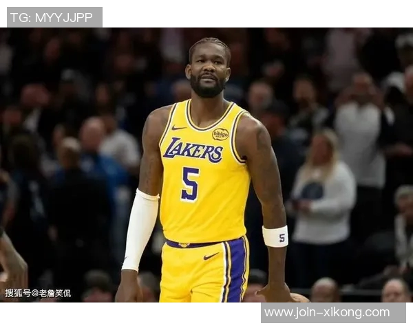 湖人对艾顿的长期中锋地位持保留态度分析