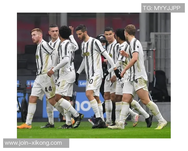 短道速滑奥运冠军王濛亲临国米尤文大战获赠6号球衣感受足球魅力 短道速滑奥运冠军王濛亲临国米尤文大战获赠6号球衣感受足球魅力